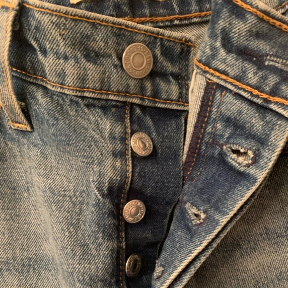 Levi’s Ribcage jeans - Picture 9 of 9